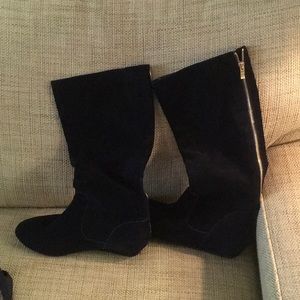 Via Neroli boot suede